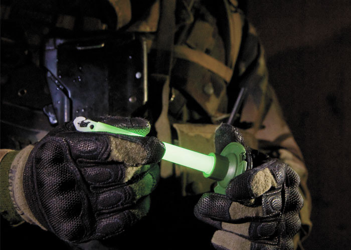 Cyalume® Chemlight® 6” GREEN 12HR